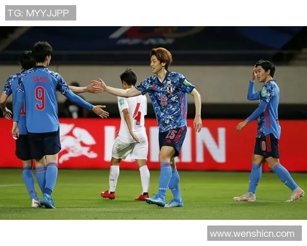 杭州足球队配合引发热议球迷对战术和默契提出不同看法